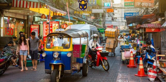 10 Tempat Rekomendasi Wisata di Bangkok Thailand 2023